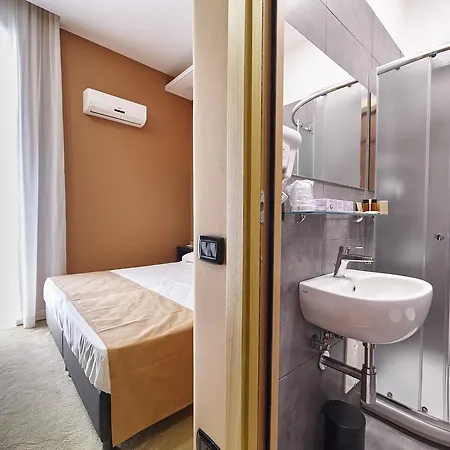 Hotel Style