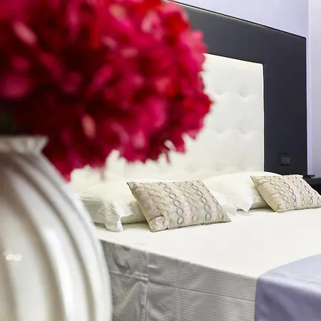 Hotel Style 4*